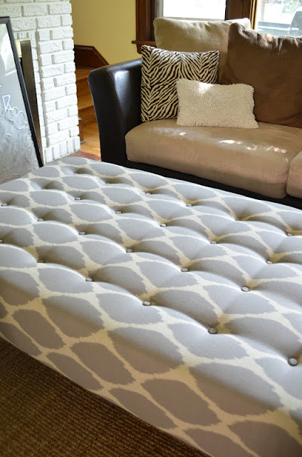 Diy Upholstered Ottoman Coffee Tablediy Show Off Diy Decorating And Home Improvement Blog