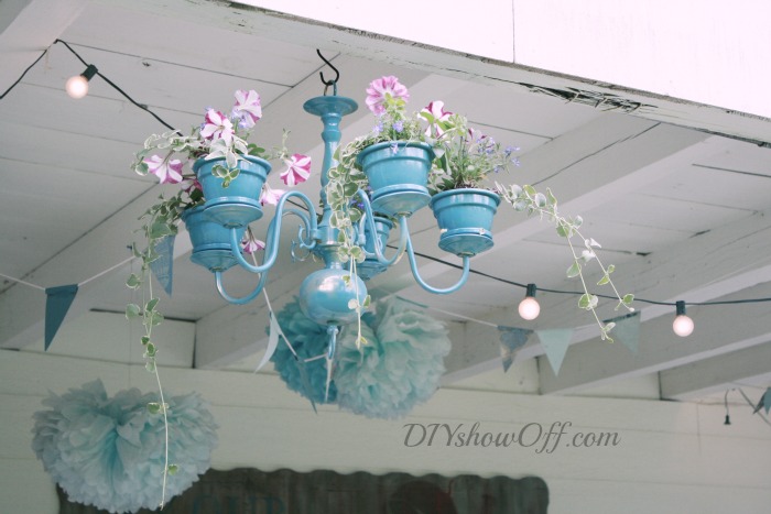 aqua-chandelier-planter