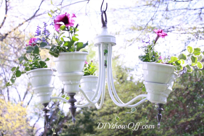 mint-chandelier-planter