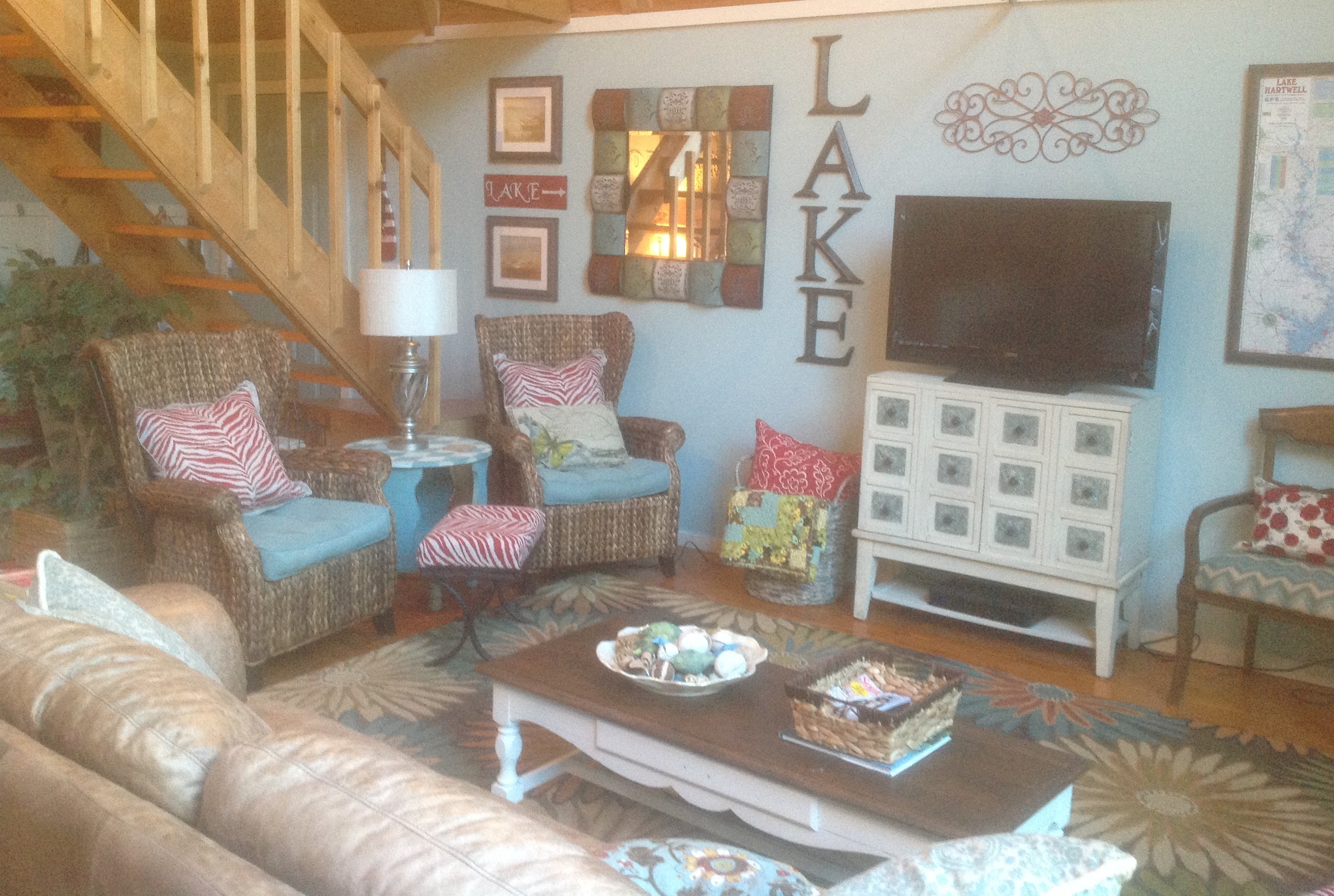 Cottage Living Room MakeoverDIY Show Off ™ – DIY Decorating and 