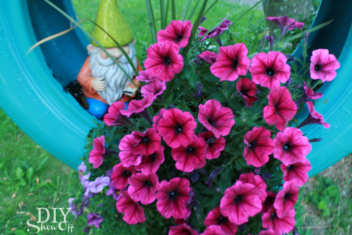 How to make a tire flower planter @DIYShowOff