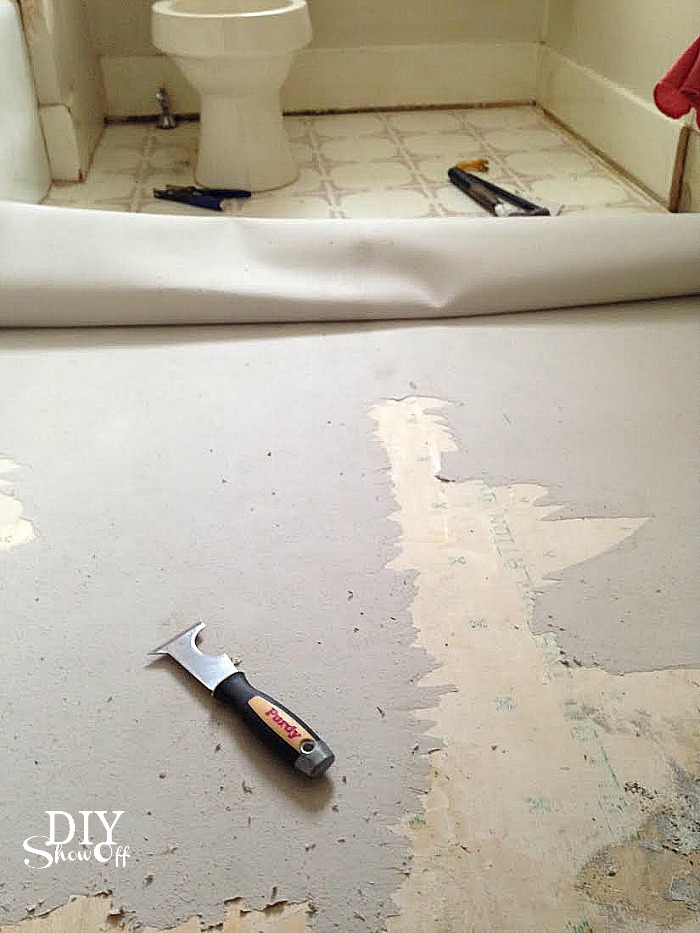 Diy Grouted Vinyl Floor Tiles, How To Install Vinyl Flooring In Bathroom Without Removing Toilet