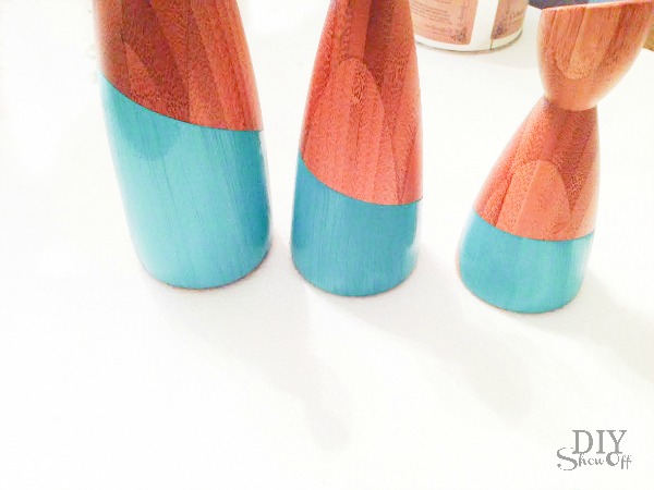 turquoise + wood painted candle tutorial at diyshowoff.com