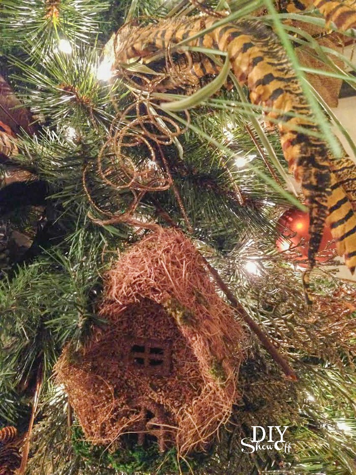 Succulents & Spruce Christmas Tree @diyshowoff - #michaelsmaker dream tree challenge