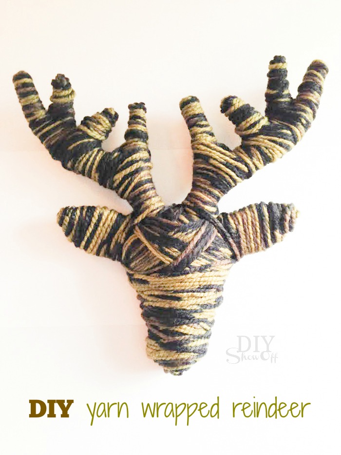 DIY yarn wrapped reindeer head @diyshowoff