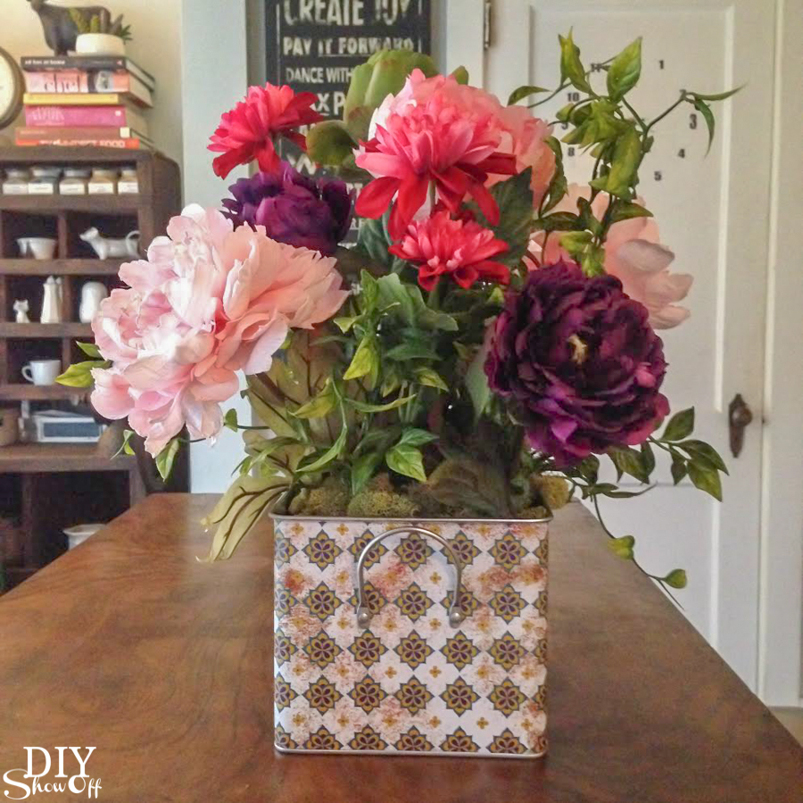 How fun! free craft classes at Michaels michaelsmakers (DIY floral