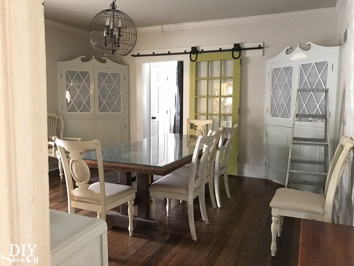 Color Lovers series! @diyshowoff dining room before