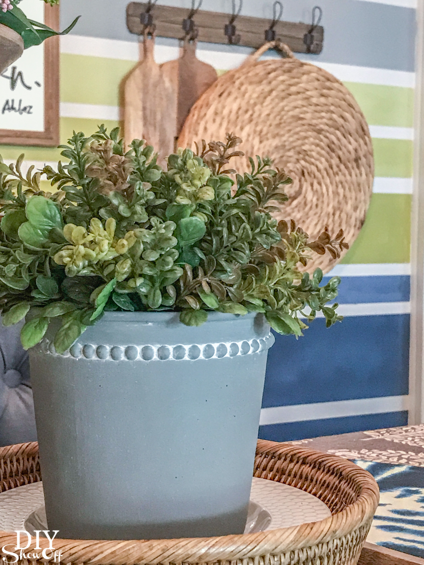 Color Lover's Room Makeover - dining room reveal @diyshowoff (navy, chartreuse, blush and gray for a soft but colorful fresh new look) #colorlovers #birchlanecolorlovers #TheMinecolorlovers #mintedcolorlovers 