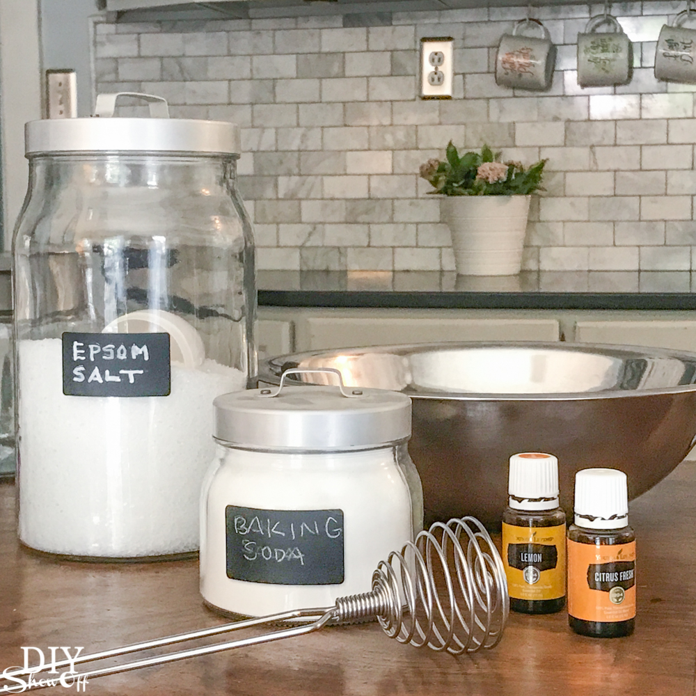 DIY essential oil infused laundry fabric softener tutorial DIY Show