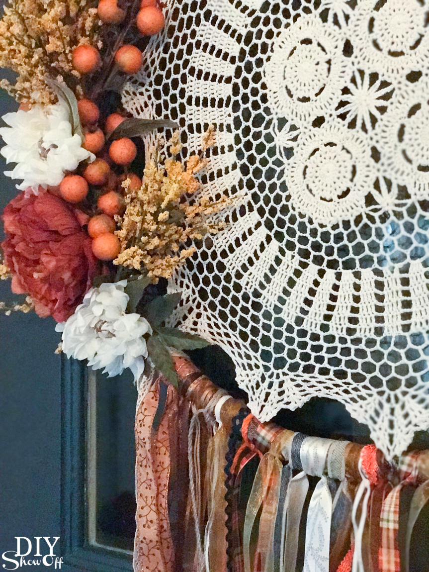 DIY fall autumn dreamcatcher door decor wreath @diyshowoff