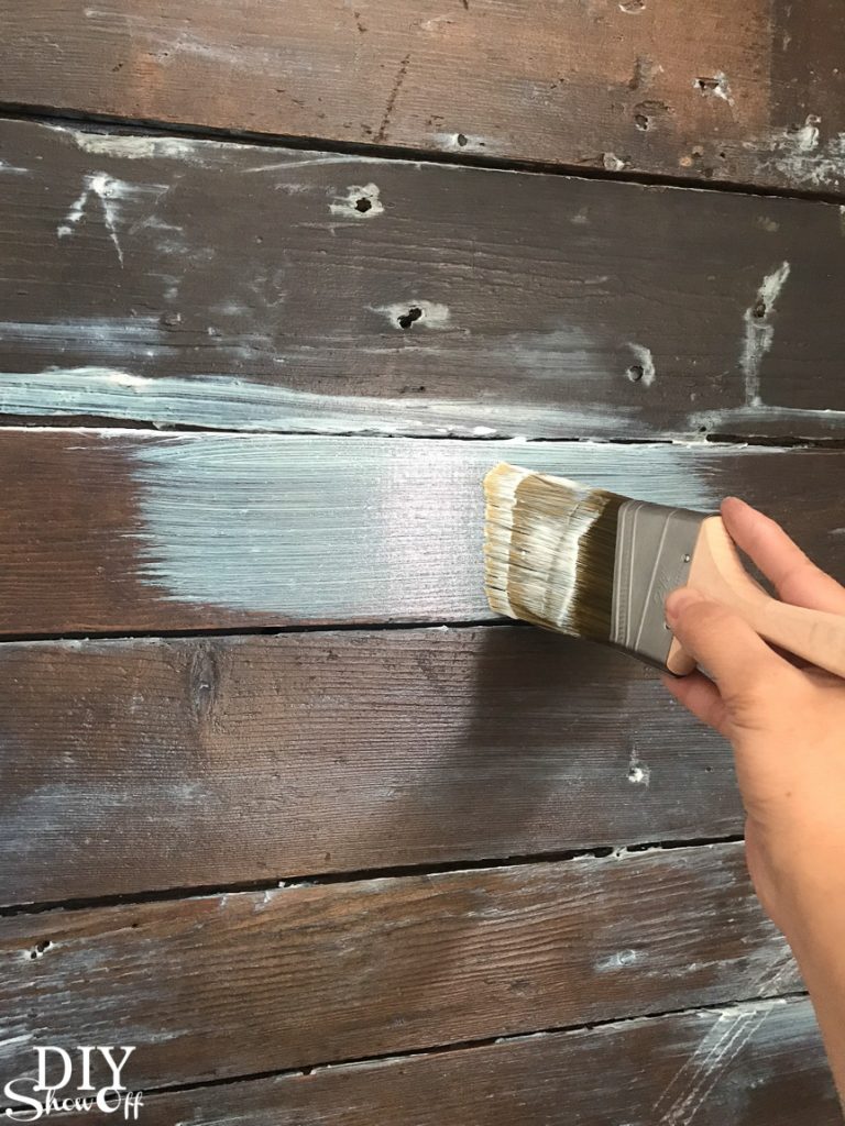 Sealing a wood plank shiplap wall with shellac #helloredreno @diyshowoff #ad